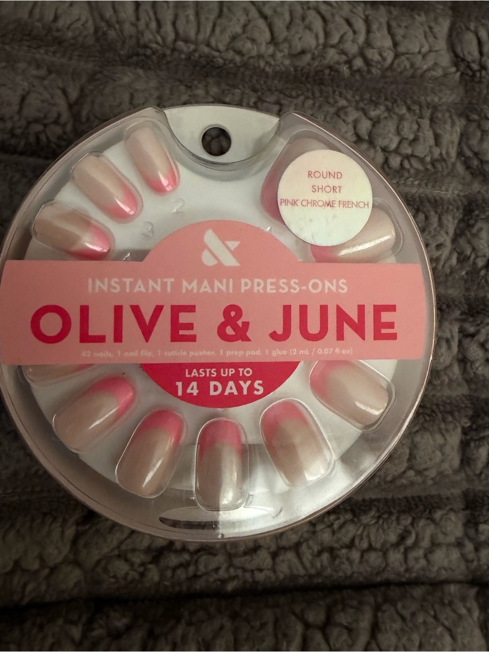 Olive & June Pink Chrome French Press-On Nails — Instant Mani